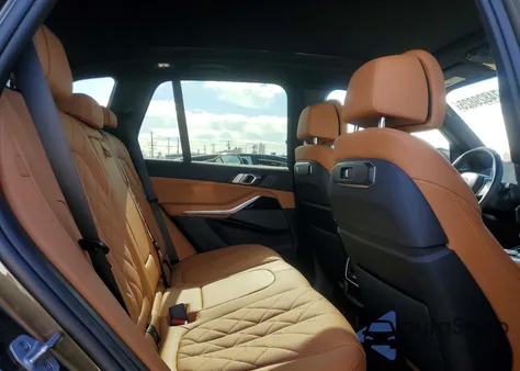 2025 BMW X5 Sdrive 40I z USA, uszkodzony, nr VIN 5UX13EU07S9Y71140